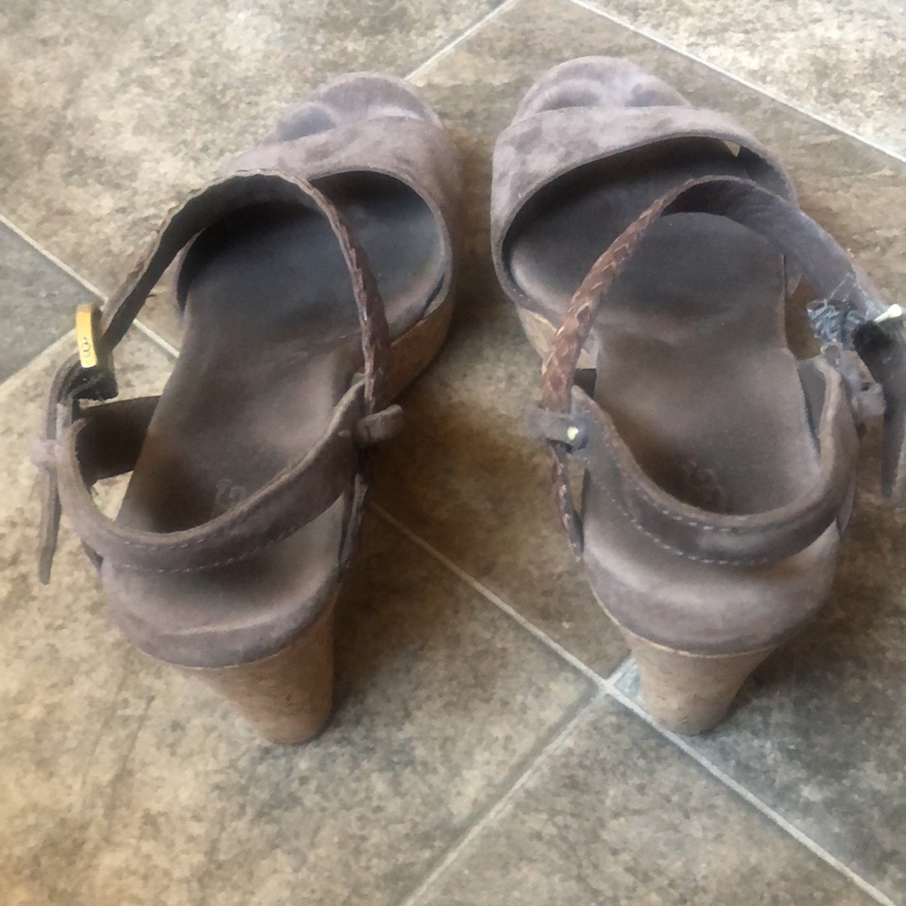 UGG Chocolate D'Alessio Suede Wedge - Picture 6 of 9